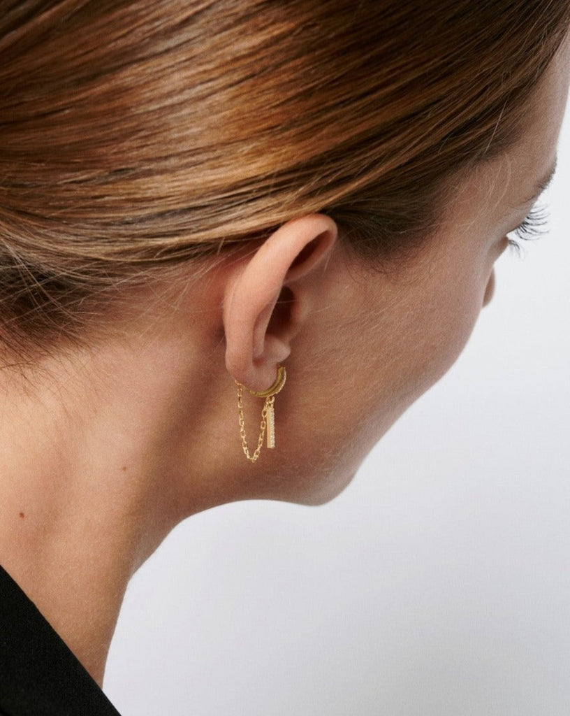 Plata Pendientes mini aros con cadena silver hoops with chain